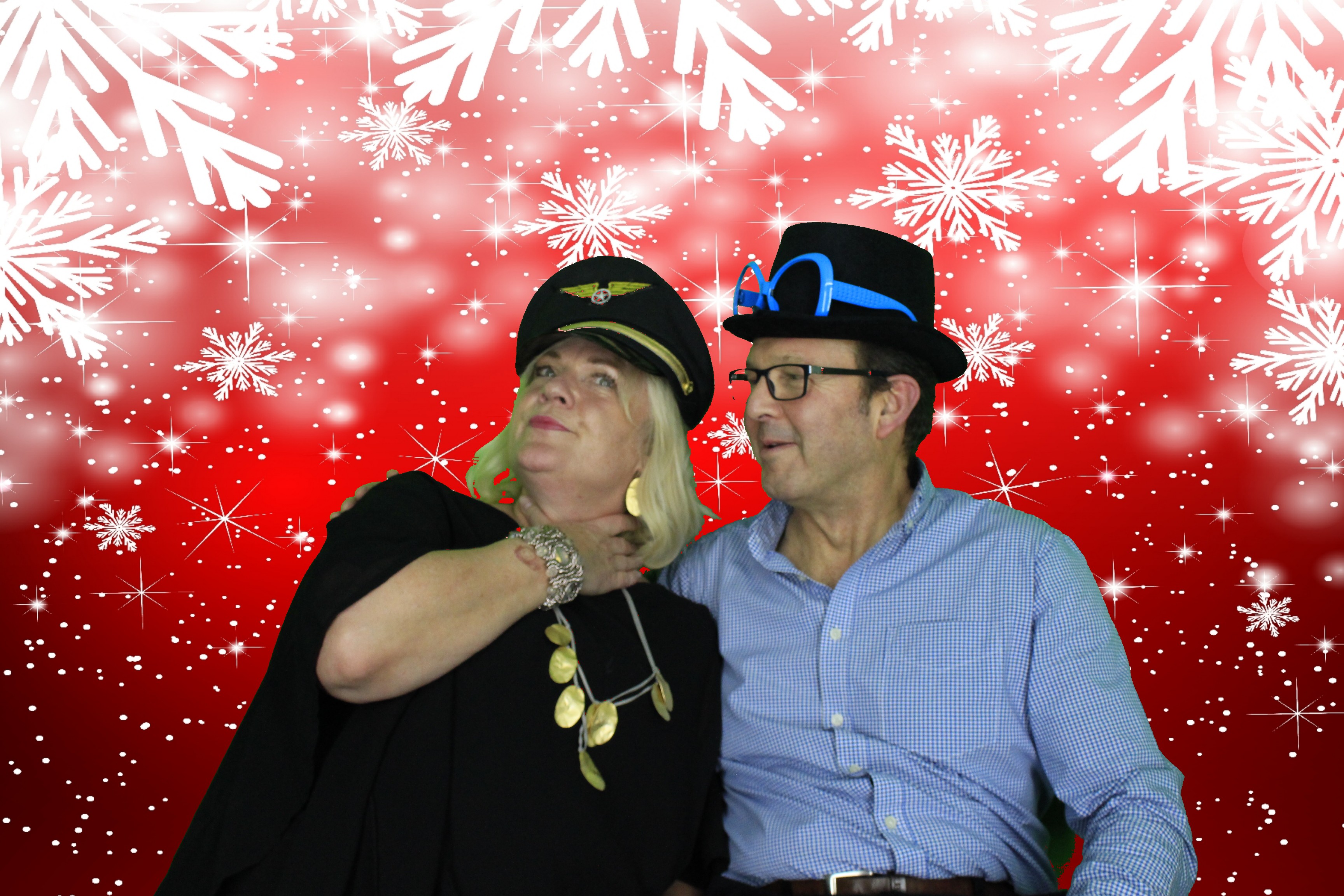 Silvermere Christmas Party  | View more photos from the event at gallery.myphotoboothexperience.co.uk/u/MyPhotoBoothExperienceLtd/Silvermere-Christmas-Party-0